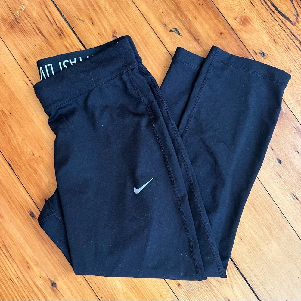 Nike Run Black Dri-Fit Cropped Leggings